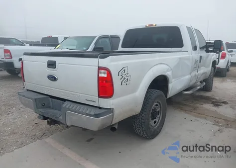 2015 Ford F-250 Xl z USA, uszkodzony, nr VIN 1FT7X2B65FEB69031